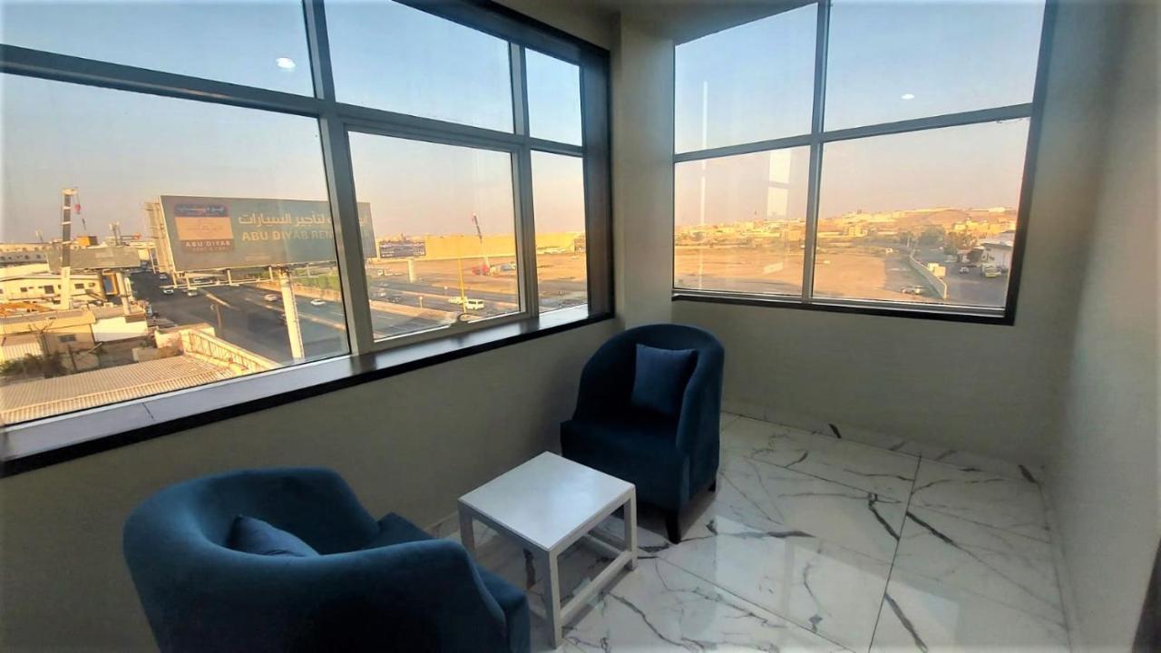 Royal Boutique Hotel Khamis Mushait Exterior photo