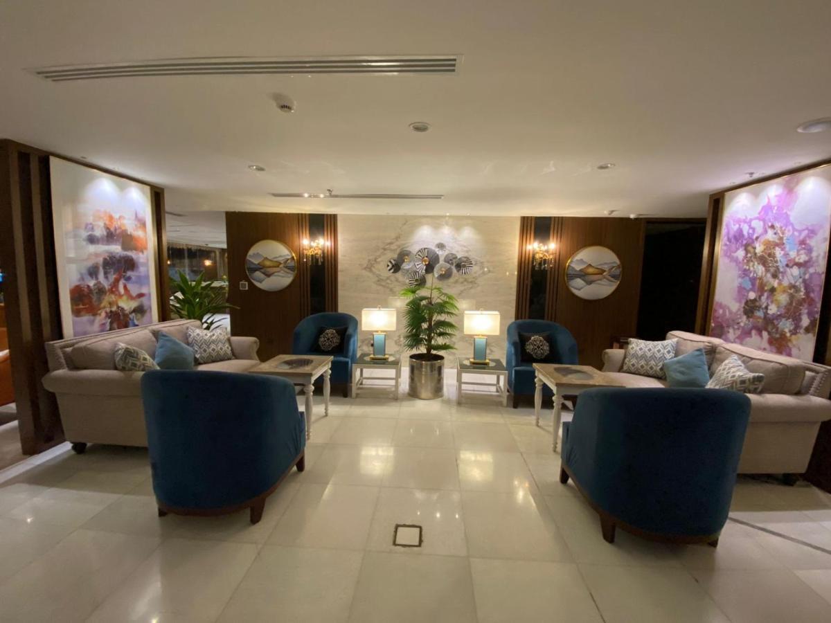 Royal Boutique Hotel Khamis Mushait Exterior photo